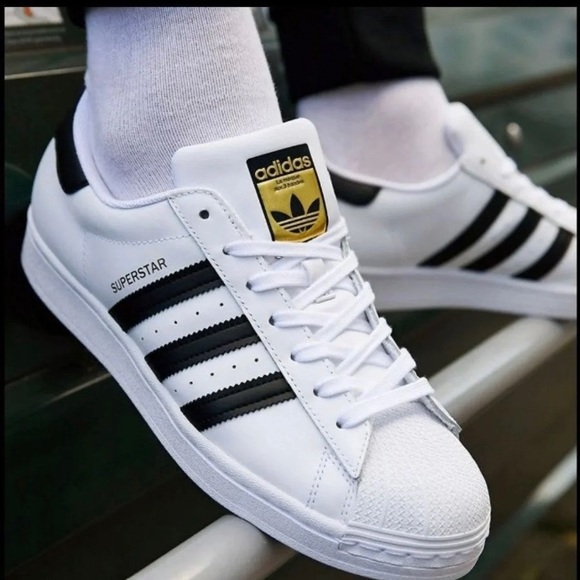 Adidas Original Superstar - Picture 3 of 11